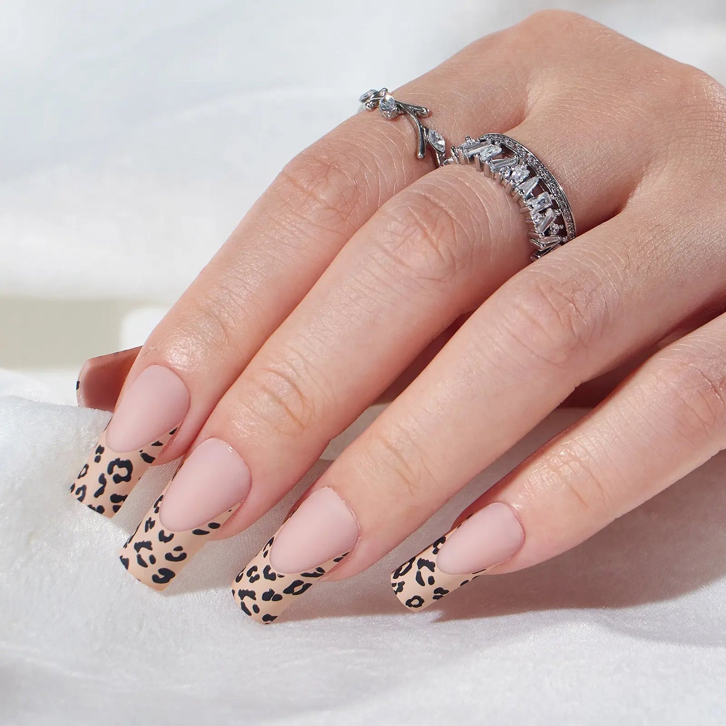 Wild Cat - Nailfitt