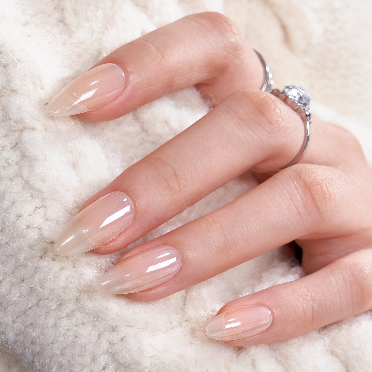 Danell: Light Pink Rhinestone Almond Medium Press On Nails – Material Gurlz  Beauty